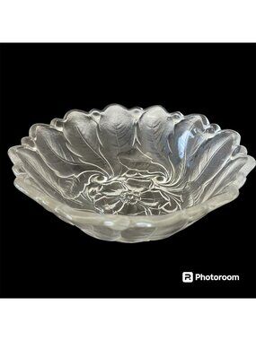 Indiana Glass Clear Wild Rose Serving Bowl // Textured Glass // 9" Diameter